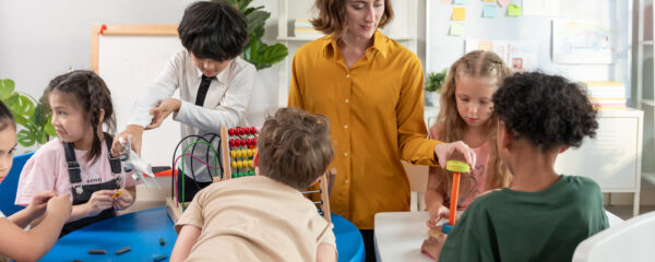 Garde d’enfants en périscolaire